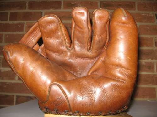 Frankie Frisch Spalding 128 Front